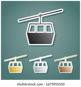 Funicular, señal del teleférico. Conjunto de íconos metálicos con gradiente gris, dorado, plata y bronce con contorno blanco y sombra en fondo viridán. Ilustración.