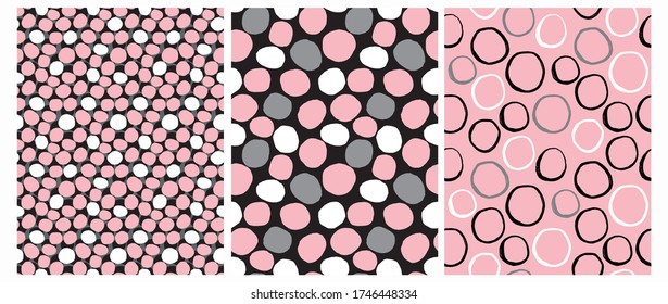 Funny Abstract Seamless Geometric Seamless Vector Patterns. Freehand Dots and Circles Isolated on a Light Pink and Black Background. Simple Abstract Dotted Vector Prints Ideal for Fabric, Layout.