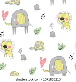 Funny animals set.  Happy friends. seamless pattern with elephant, turtle, lion, bird