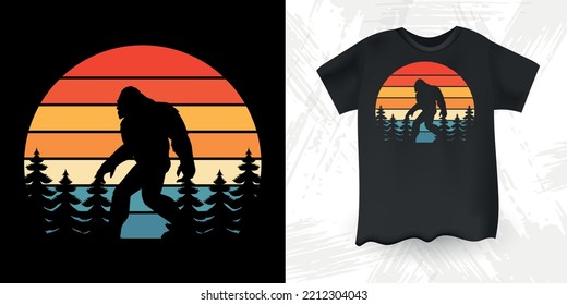 Funny Bigfoot Sasquatch Retro Sunset Vintage Bigfoot T-Shirt Design