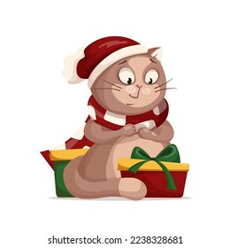 Un gato gracioso con sombrero rojo y bufanda navideña se prepara para abrir regalos. Personaje lindo en estilo de caricatura aislado en fondo blanco
