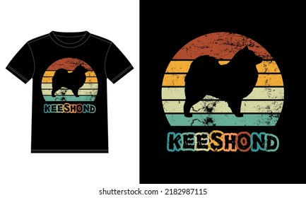 Funny Keeshond Vintage Retro Sunset Silhouette Gifts Dog Lover Dog Owner Essential T-Shirt
