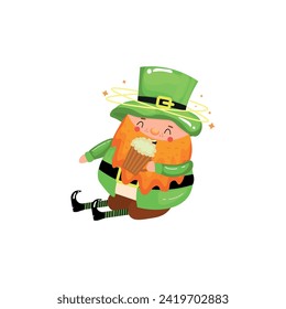 Gracioso leprechaun con cerveza de fondo blanco. Día de San Patricio