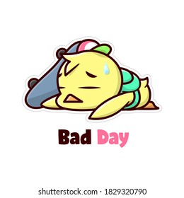 FUNNY LITTLE YELLOW CHICKEN FALLING DOWN  