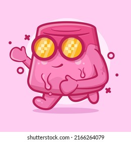 caricatura de un personaje de pastel de pudding divertido corriendo dibujos animados aislados en diseño de estilo plano