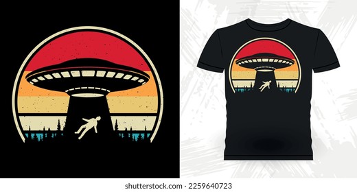 Funny Retro Vintage UFO Alien T-shirt Design