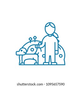 Furniture maker linear icon concept. Furniture maker line vector sign, symbol, illustration.