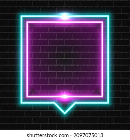 Futuristische Neonrahmen auf dunkler Wand.