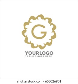 G letter Golden elegant monogram logo. Template design for monogram, label, identity, emblem. Vector illustration.
