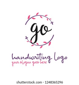 G O Initial handwriting logo vector