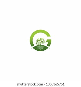 g tree logo green colour simple