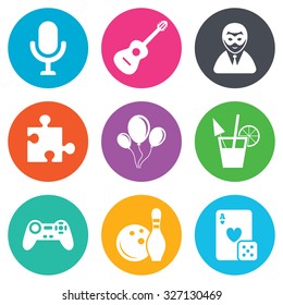 Game, bowling and puzzle icons. Entertainment signs. Casino, carnival and alcohol cocktail symbols. Flat circle buttons. Vector