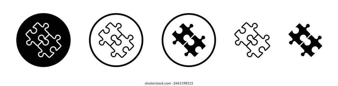 Spielstrategie-Icon-Set. Symbol für Puzzle-Baugruppe. Ineinander greifendes Spielstück-Zeichen. In: Strategy Matching Emblem.