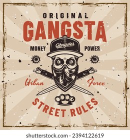 Gangster-Vektorsymbol im Vintage-Stil mit Schädel in Kappe und Bandana auf dem Gesicht und gekreuzten Kampfmesser. Illustration auf Hintergrund mit herausnehmbaren Grunge-Texturen. Handgezeichnet. Nicht AI generiert