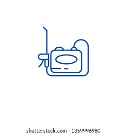 Garden hand sprinkler line icon concept. Garden hand sprinkler flat  vector symbol, sign, outline illustration.