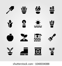 Garden icons set. Vector illustration sea, shovel, cactus and apple