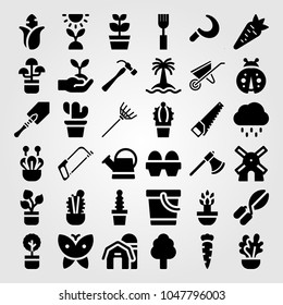 Garden icons set. Vector illustration shovel, corn, cactus and ladybug