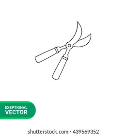 Garden Pruner Line Icon 1