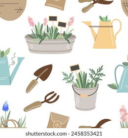 Herramientas y accesorios de jardín. Jardinería plana sin patrón.  Cubo, olla de hojalata, plantas, pala, horca, regadera, letreros de madera. Ilustraciones vectoriales. 