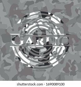 Ajo de textura gris de camo