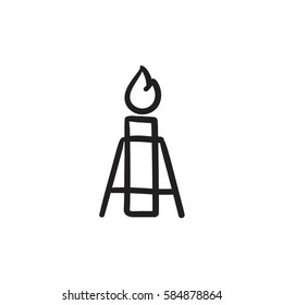 Icono de esbozo vectorial de la bengala de gas aislado en el fondo. Icono de la bengala de gas dibujado a mano. Icono de boceto de la bengala de gas para infografía, sitio web o aplicación.
