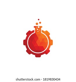 Design-Vorlage für das Logo des Zahnrades. Labyrinth mit Laborglas und Zahnkombination auf Vektorgrafik.