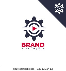 Logotipo del engranaje con el logotipo "Play Inside"