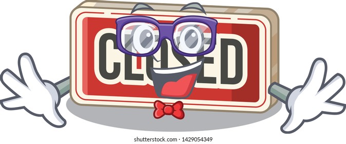 Geek closed sign in the character shape