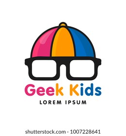 Geek logo. Unique logo vector template