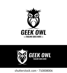 Geek Owl logo design template. Vector illustration