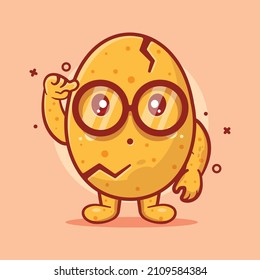 caricatura aislada del personaje de la mascota del huevo genio en diseño de estilo plano. gran recurso para icono, símbolo, logotipo, pegatina, banner.