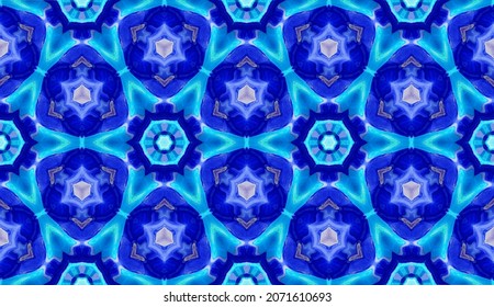 Diseño geométrico, mosaico de un kaleidoscopio vector, fondo mosaico abstracto, fondo futurista colorido, patrón triangular geométrico. Textura mosaica. Efecto de vidrio manchado. 10 Vector EPS.