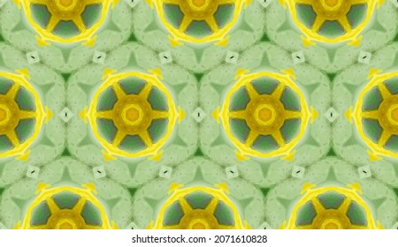 Diseño geométrico, mosaico de un kaleidoscopio vector, fondo mosaico abstracto, fondo futurista colorido, patrón triangular geométrico. Textura mosaica. Efecto de vidrio manchado. 10 Vector EPS.