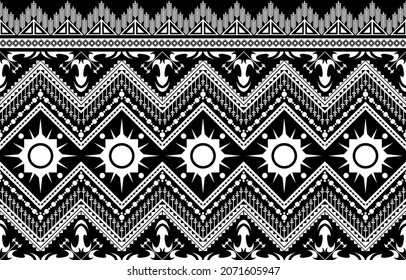 Geometrisches, ethnisch-orientalisches Muster, traditionell für Textil-Design, Hintergrund, Teppich, Tapete, Kleidung, Umhüllung, Sarong, Batik, Stoff, Vektorgrafik Stickereien. EPS10.