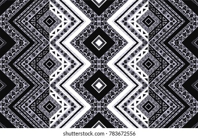 Geometric folklore ornament. Tribal ethnic vector texture. Seamless striped  pattern in Aztec style. Figure tribal  embroidery. Indian, Scandinavian, Slavic, Mexican, folk pattern. 