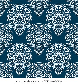 Geometric, hand drawn seamless pattern in ethnic style. Tribal, folk traditional motifs. Aztec, Peruvian, Mayan, Mexican, Native American. Vector illustration.
