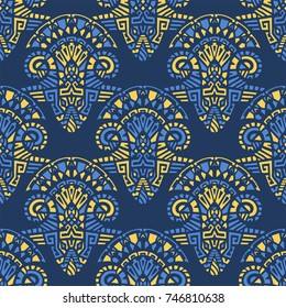 Geometric, hand drawn seamless pattern in ethnic style. Tribal, folk traditional motifs. Aztec, Peruvian, Mayan, Mexican, Native American. Vector illustration.