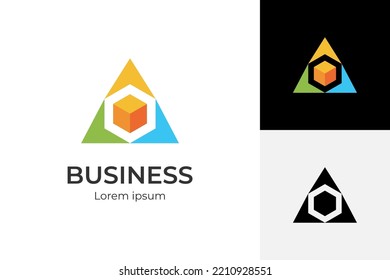 diseño de logotipo de flecha de hexágono geométrico con forma triangular elemento de diseño de símbolo vectorial para movimiento, paquete de distribución, logotipo de envío rápido. Cubo con flecha alrededor, diseño de logotipo logístico