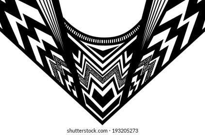 Geometric neck print in black.