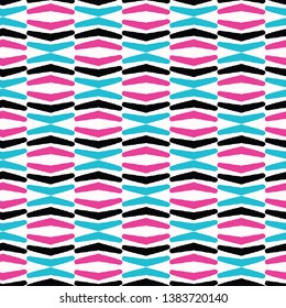 Geometric retro chevron shape seamless pattern. All over print vector background. Summer 1950s arrow stripe fashion style. Trendy ethnic wallpaper, vintage home decor. Drawn african textile fabric