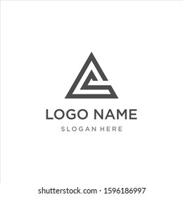 geometric triangle logo design,peak logo with modern style