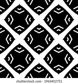  Geometric vector pattern with triangular elements. Seamless abstract ornament for wallpapers and backgrounds. Black and white colors.