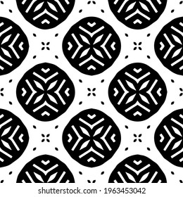  Geometric vector pattern with triangular elements. Seamless abstract ornament for wallpapers and backgrounds. Black and white colors.