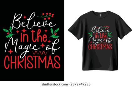 Entra en el espíritu de las fiestas con nuestra camiseta de Navidad. El diseño vibrante, el confort acogedor y la alegría festiva se combinan para la perfecta vestimenta Yuletide. Celebren con estilo.