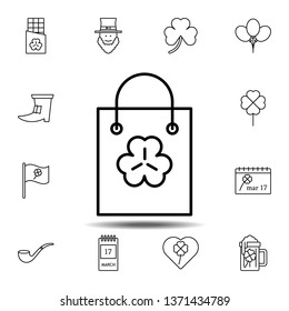 Gift bag, trefoil icon. Simple thin line, outline vector element of Saint Patricks Day icons set for UI and UX, website or mobile application