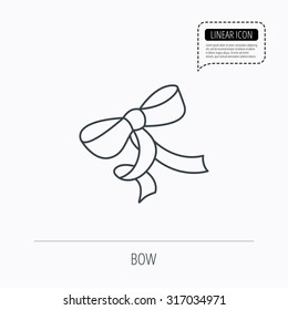 Gift bow icon. Present decoration sign. Ribbon for packaging symbol. Linear outline icon. Speech bubble of dotted line. Vector
