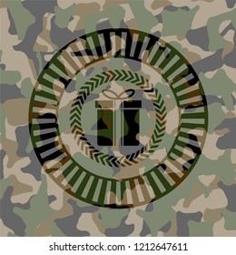 gift box icon inside camouflaged emblem
