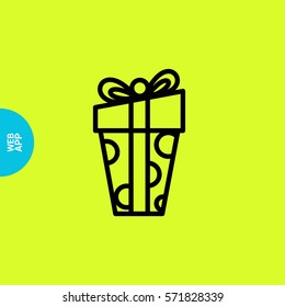 Gift isolated minimal icon. Box graph line vector icon for websites and mobile minimalistic flat design.