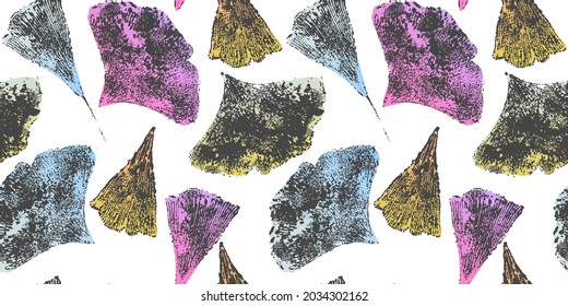 Ginkgo Biloba leaf vector seamless pattern. Isolated Japanese foliage. Autumn grunge hand painted sketch. Herbal background for health, medicine, spa, wallpaper design.