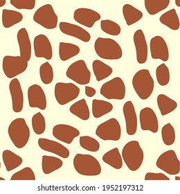 Giraffe fur seamless pattern, tropical animal skin texture.